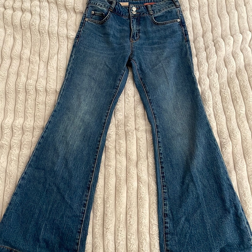 Pilcro denim in 26, flared, medium wash, high rise